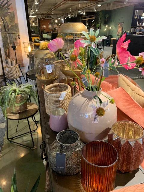 Bloemen in de winkel 18770